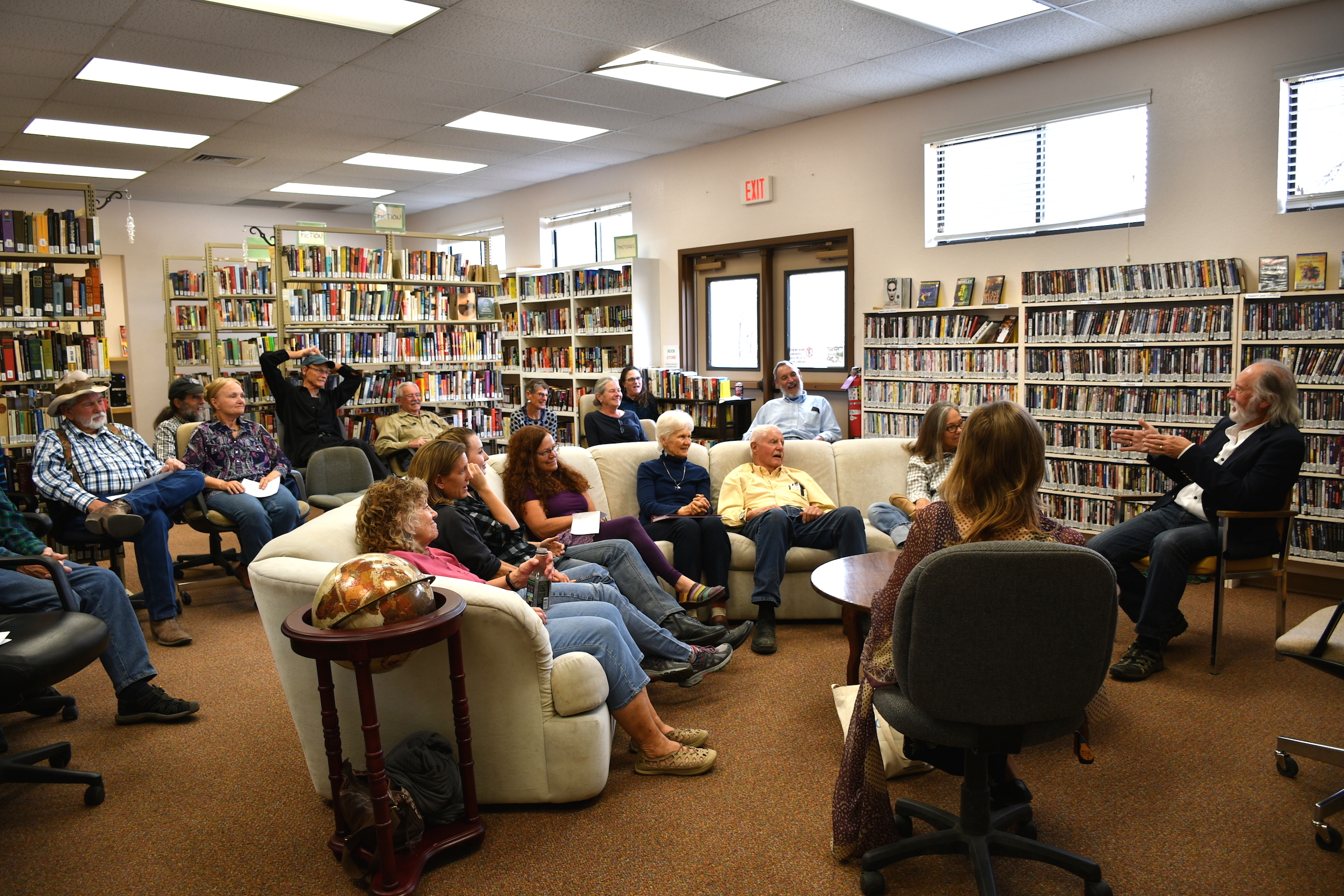 Silver City poet laureates visit Glenwood