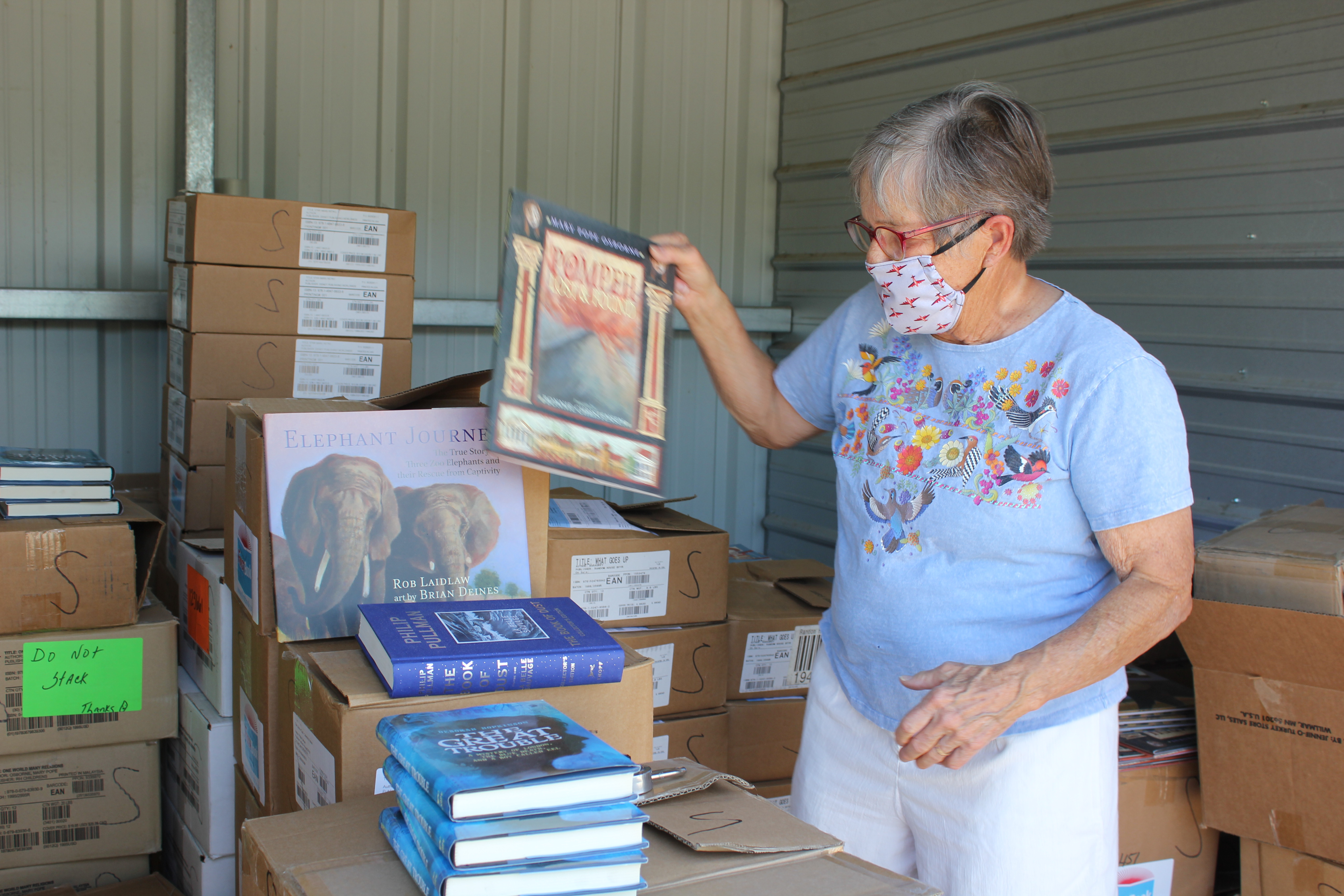 Let’s Read: Free books for kids to be handed out this weekend