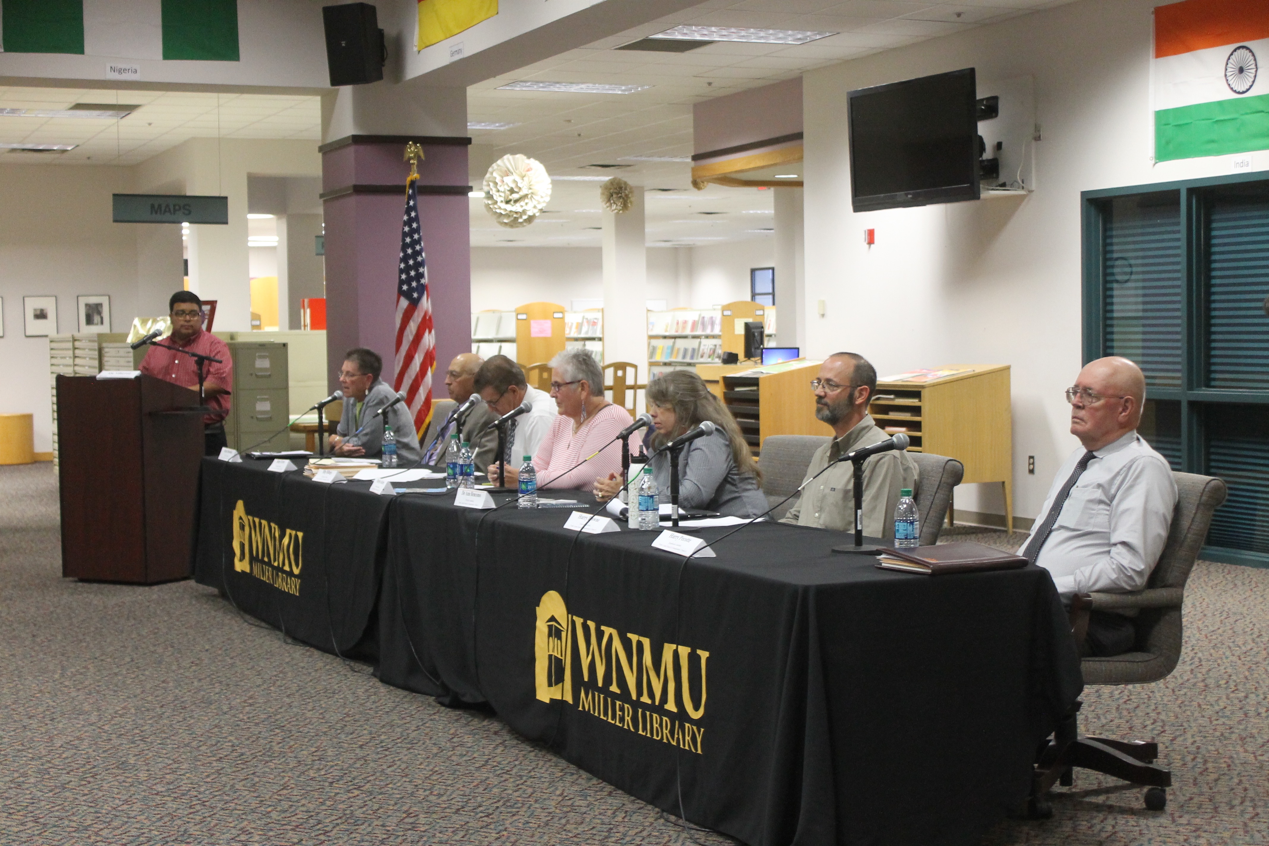 Billings: Races offer ‘very different visions’