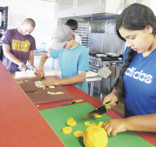 Garden internship offers teens chance to grow