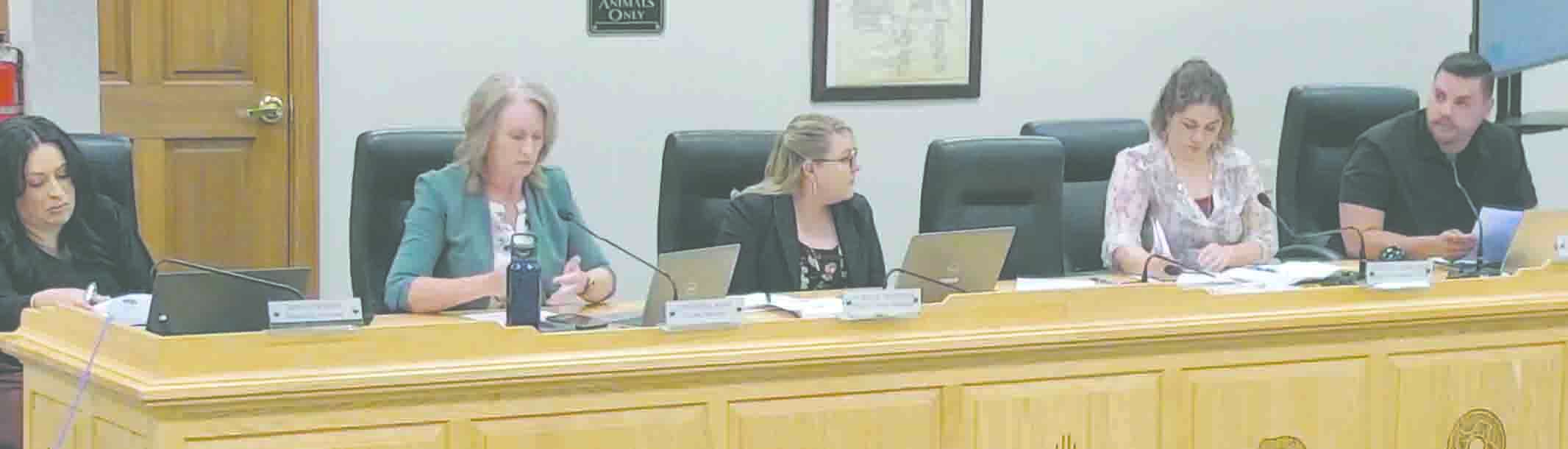 Costs, deadlines loom over courthouse, trail projects
