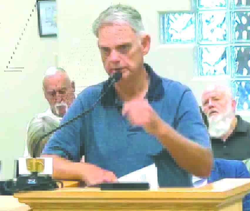 Commission scrutinizes junkyards in county